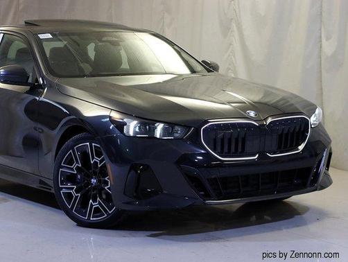 2026 BMW 530 i xDrive