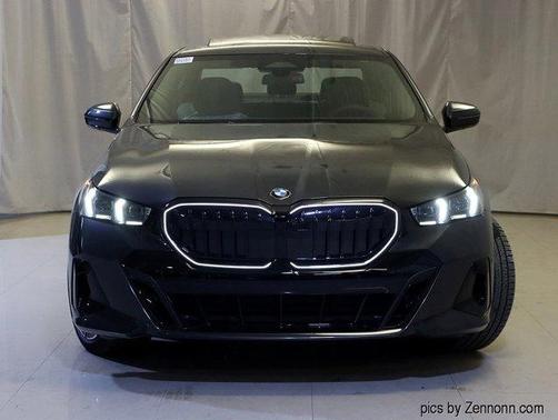 2026 BMW 530 i xDrive