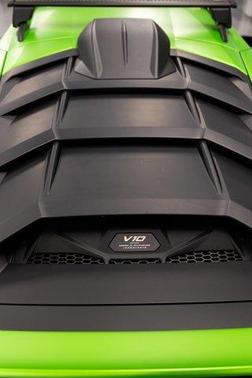 2024 Lamborghini Huracan Sterrato Base