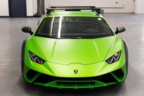 2024 Lamborghini Huracan Sterrato Base