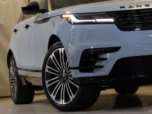 2024 Land Rover Range Rover Velar Dynamic SE