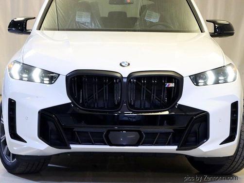 2026 BMW X5 M60i