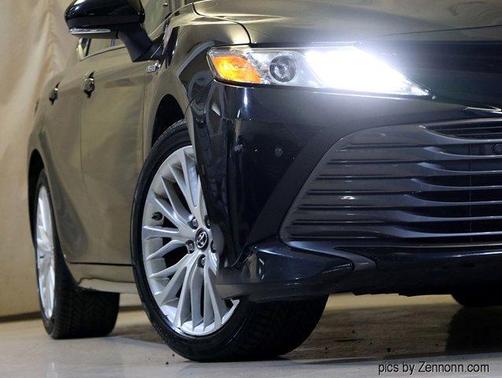 2018 Toyota Camry Hybrid