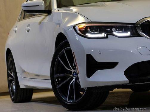 2021 BMW 330 i xDrive