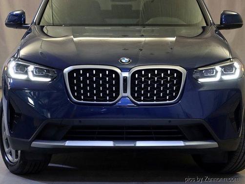 2024 BMW X4 xDrive30i