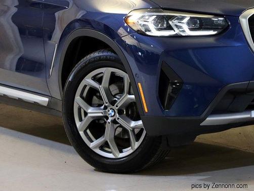 2024 BMW X4 xDrive30i