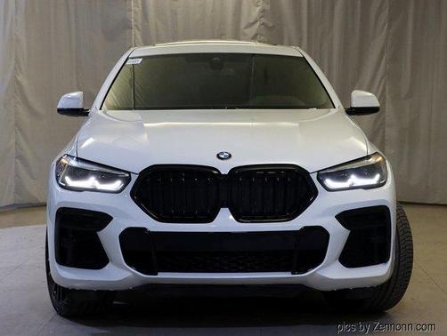 2023 BMW X6 xDrive40i