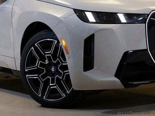 2026 BMW iX xDrive45