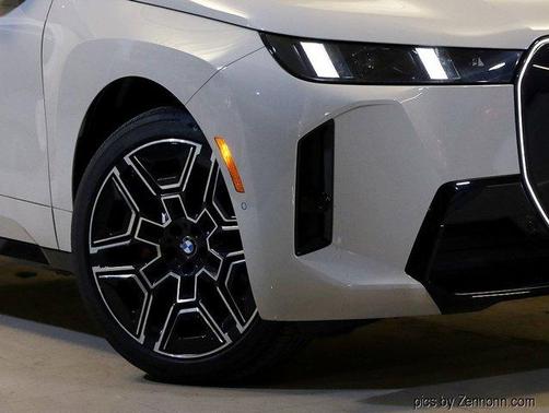 2026 BMW iX xDrive45