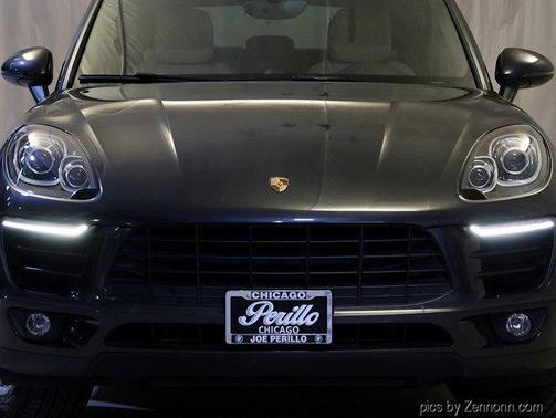 2018 Porsche Macan 