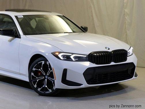 2025 BMW 330 i xDrive