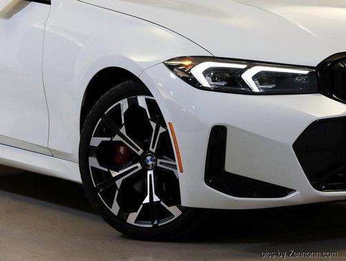 2025 BMW 330 i xDrive