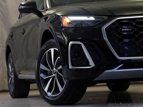 2023 Audi Q5 45 S line Premium Plus