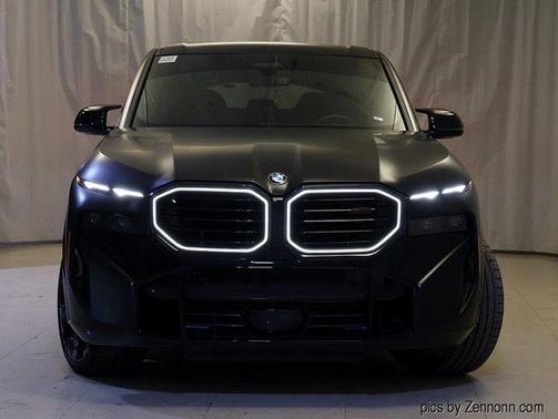 Special 2024 BMW XM Label Red