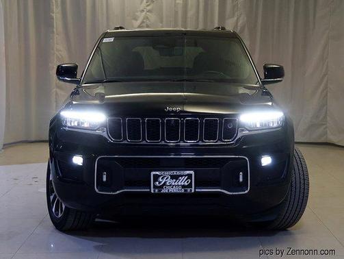 2022 Jeep Grand Cherokee Overland