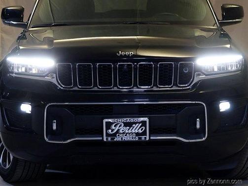 2022 Jeep Grand Cherokee Overland