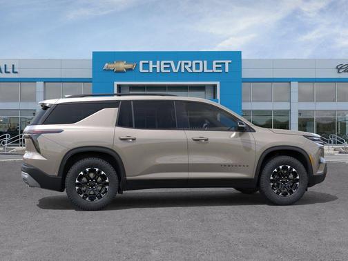 Sandstone Gray 2027 Chevrolet Traverse AWD Z71