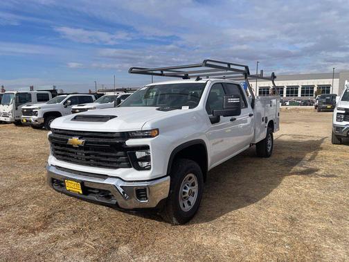 Summit White 2026 Chevrolet Silverado 3500 Crew Cab, Long Bed, WT Dual Rear Wheel, RWD