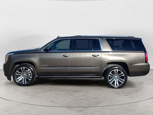 Quartz Metallic 2019 GMC Yukon XL Denali