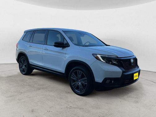 Platinum White Pearl 2021 Honda Passport AWD EX-L