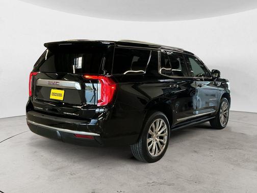 Onyx Black 2022 GMC Yukon Denali