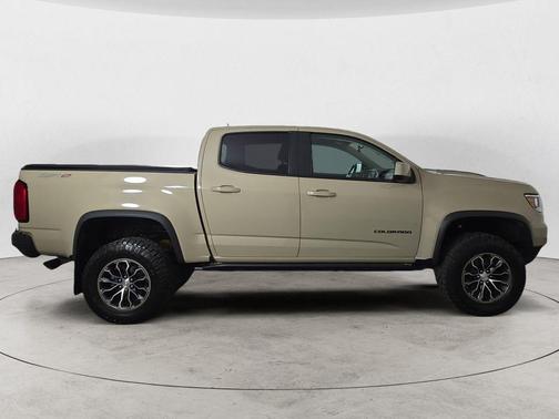 Doeskin Tan 2022 Chevrolet Colorado ZR2