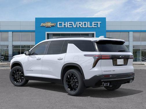 Polar White Tricoat 2026 Chevrolet Traverse LT
