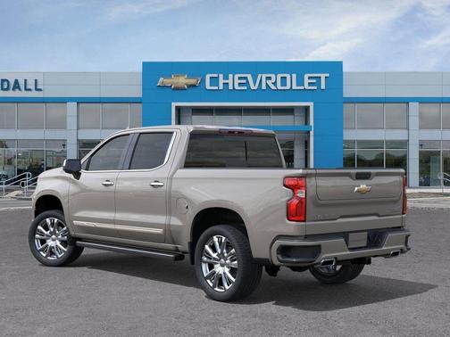 White Sands 2026 Chevrolet Silverado 1500 High Country
