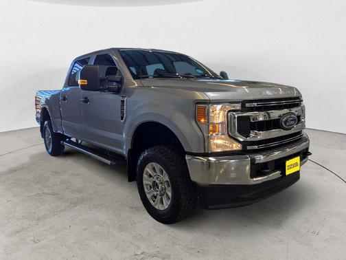 Iconic Silver Metallic 2022 Ford F-250 XL