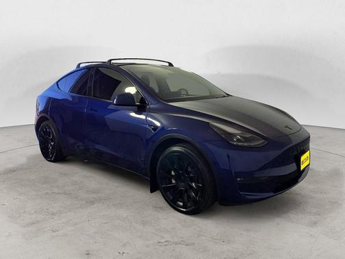 Deep Blue Metallic 2023 Tesla Model Y Long Range Dual Motor All-Wheel Drive