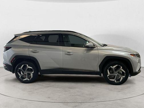 Shimmering Silver 2022 Hyundai TUCSON Hybrid Limited