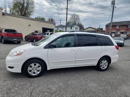 2008 Toyota Sienna CE