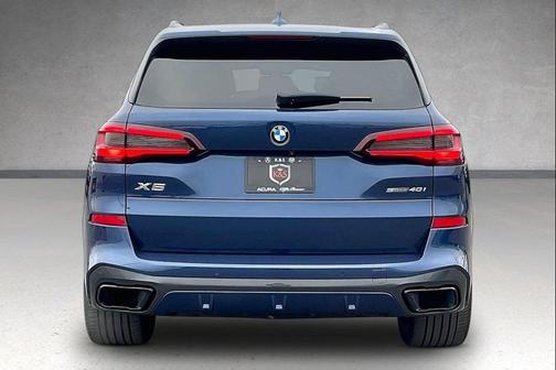 Phytonic Blue Metallic 2022 BMW X5 sDrive40i