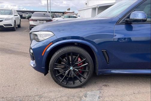 Phytonic Blue Metallic 2022 BMW X5 sDrive40i
