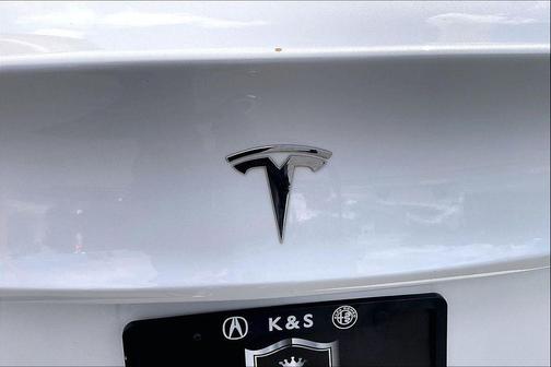 2022 Tesla Model 3 Standard Range