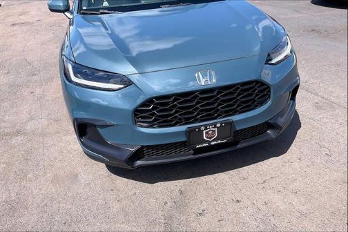 Nordic Forest Pearl 2025 Honda HR-V LX