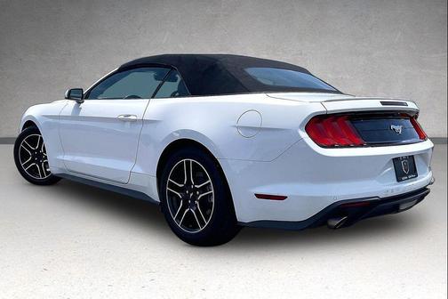 Oxford White 2023 Ford Mustang EcoBoost Premium