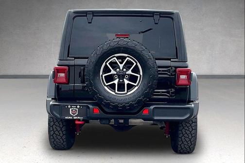 Black Clearcoat 2025 Jeep Wrangler Rubicon