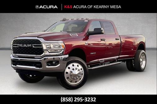 2022 RAM 3500 Big Horn Crew Cab 4x4 8' Box