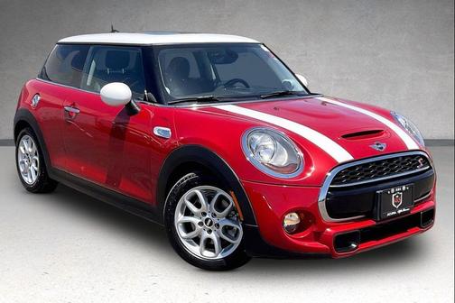 Blazing Red Metallic 2018 MINI Hardtop Cooper S