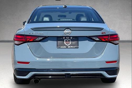 Atlantic Gray Metallic/Super Black 2024 Nissan Sentra SR