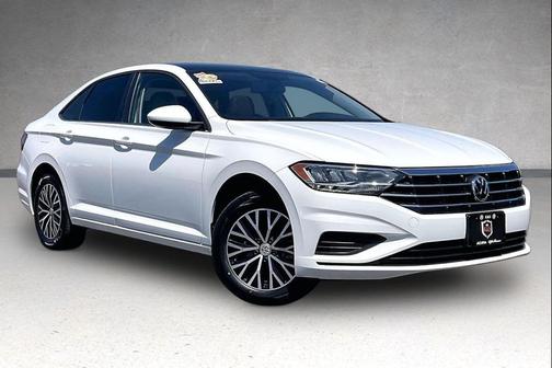 Pure White 2021 Volkswagen Jetta 1.4T SE