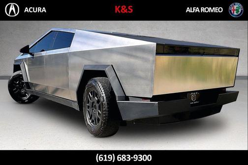 2024 Tesla Cybertruck Cyberbeast