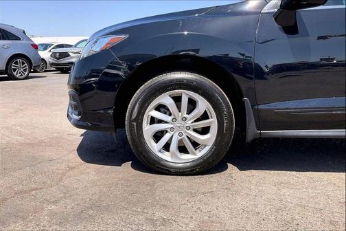 Crystal Black Pearl 2016 Acura RDX Technology Package