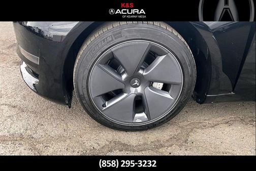 2023 Tesla Model 3 Standard Range