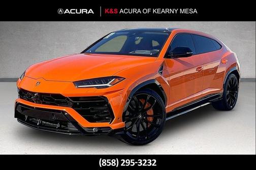 2022 Lamborghini Urus 