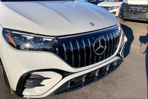 MANUFAKTUR Alpine Grey 2024 Mercedes-Benz AMG EQE 4MATIC+