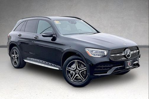 Black 2022 Mercedes-Benz GLC 300 Base