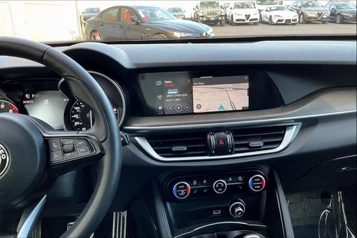2022 Alfa Romeo Stelvio Ti