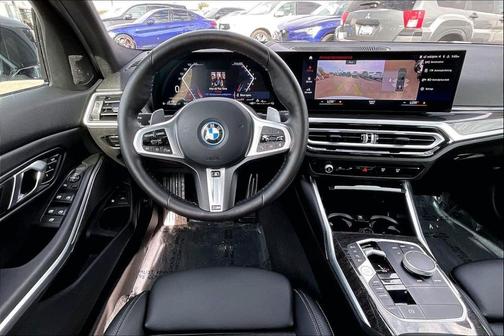 2024 BMW 330e xDrive